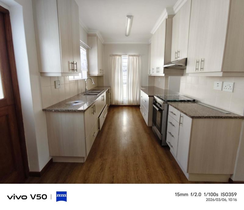 2 Bedroom Property for Sale in Heiderand Western Cape